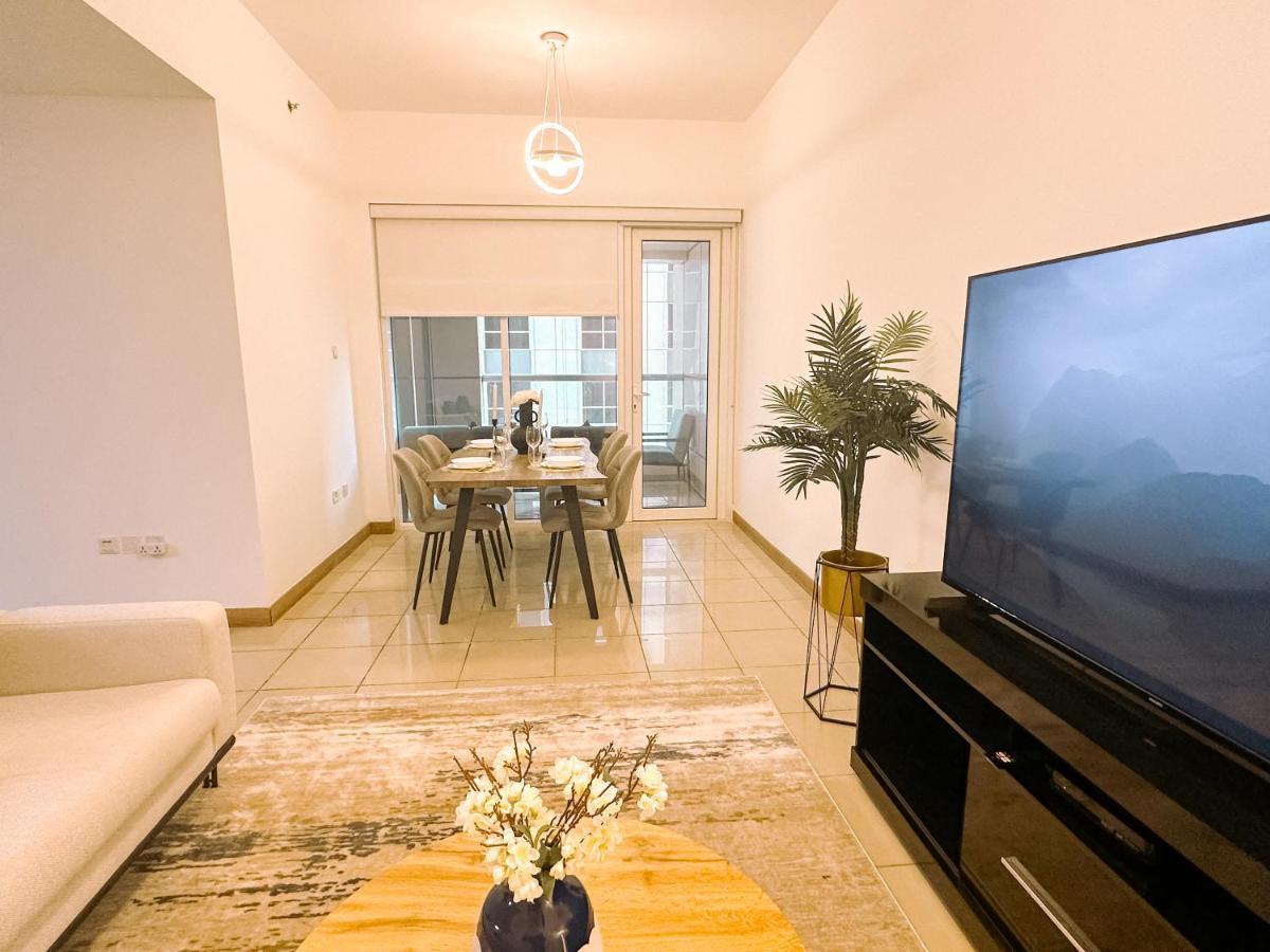 Brand New In Marina 47th Floor شقة